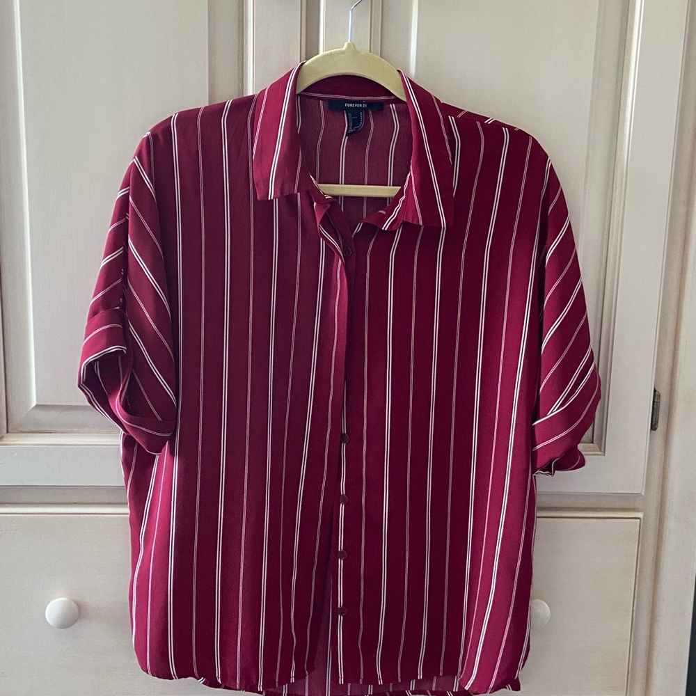 Forever 21 Women’s Blouse Size M